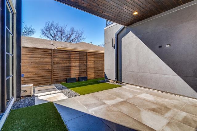 Foto del edificio - 3523 N Versailles Ave