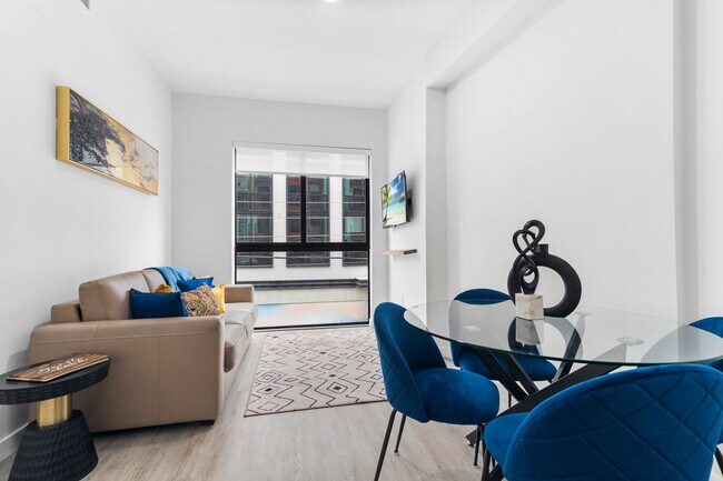 Foto del edificio - 136 NW 26th St