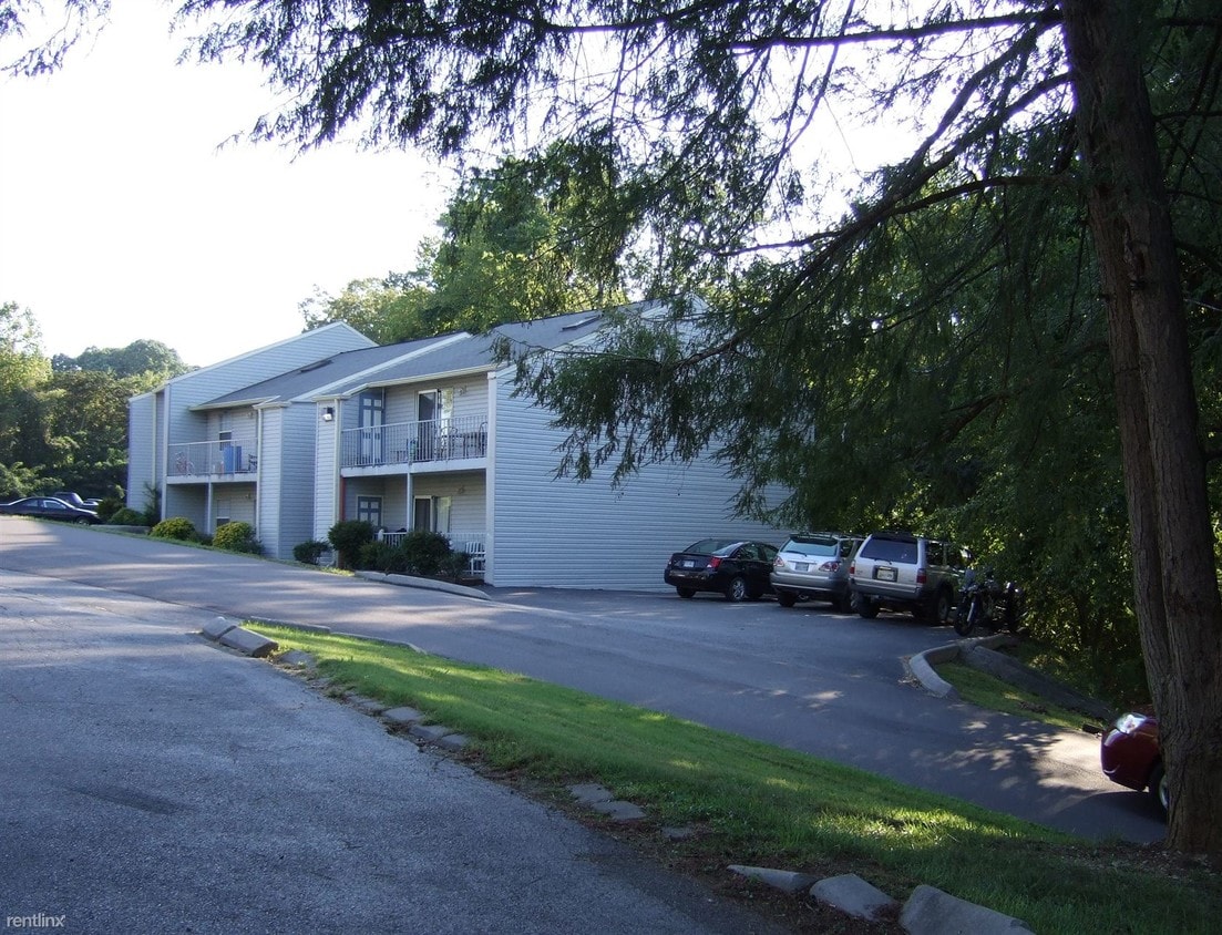 Building Photo - 201 Bogart Dr