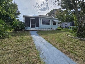 Building Photo - 5414 Taylor Ave