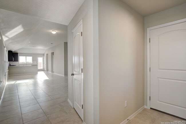 Building Photo - 171 White Dunes Dr