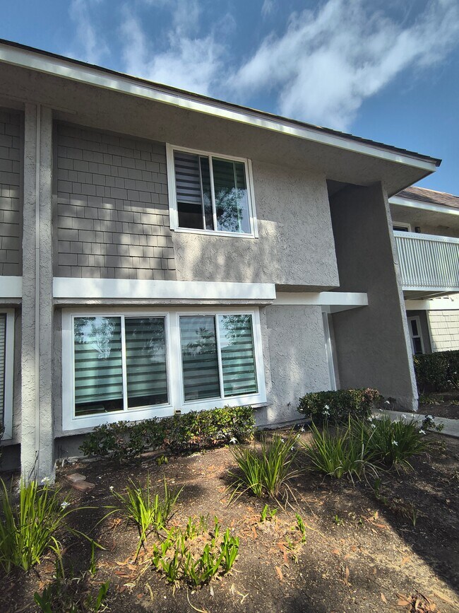 Foto del edificio - 21708 Lake Vista Dr