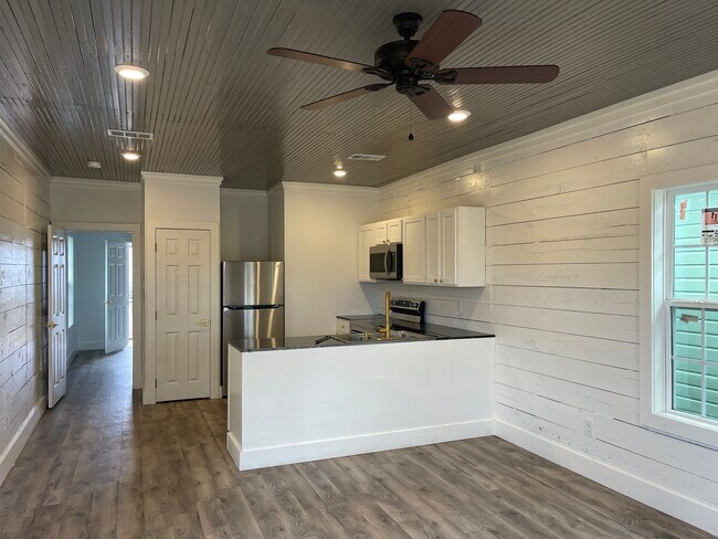 Cocina - 706 Adams St