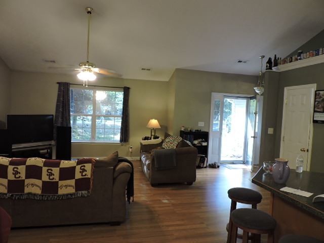 Foto del edificio - 7339 Founders Mill Way E
