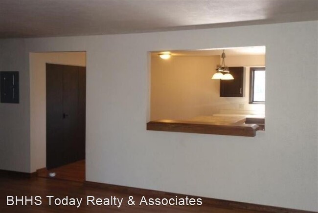 Foto del edificio - 2 br, 1 bath House - 212 S 11th # 105