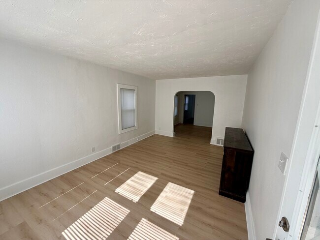 Foto del edificio - 146 Bondie St