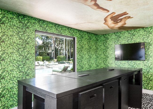 Photo - The Ivy Apartments