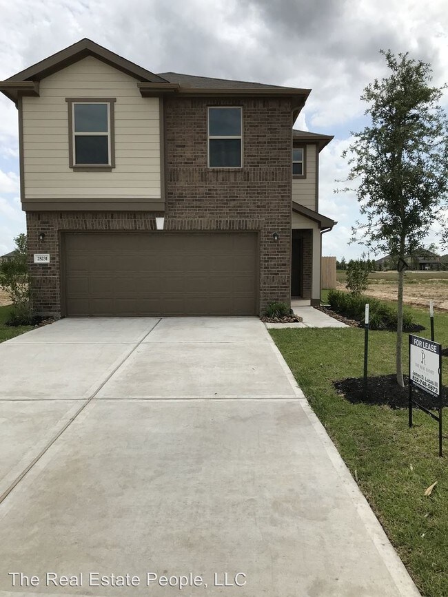 Building Photo - 25231 Stone Tower Ct