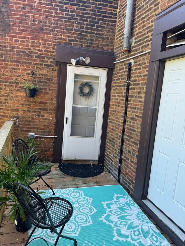 Foto principal - 1612-1614 Lowrie St