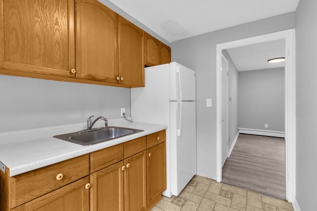 Building Photo - South Park Manor