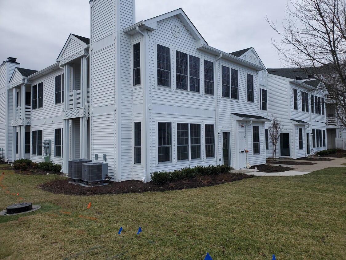 Primary Photo - 11111 Cornerstone Dr