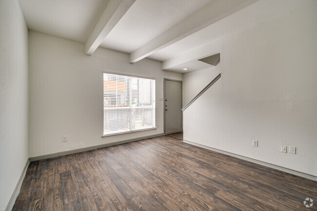 1HAB, 1BA - 810 ft² - 3000 @ Med Center