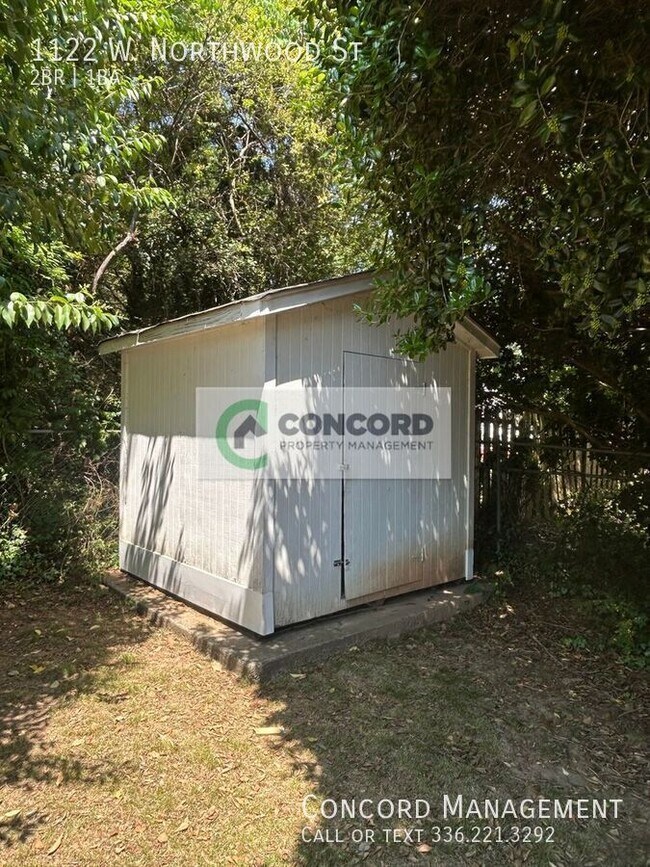 Foto del edificio - 1122 W Northwood St