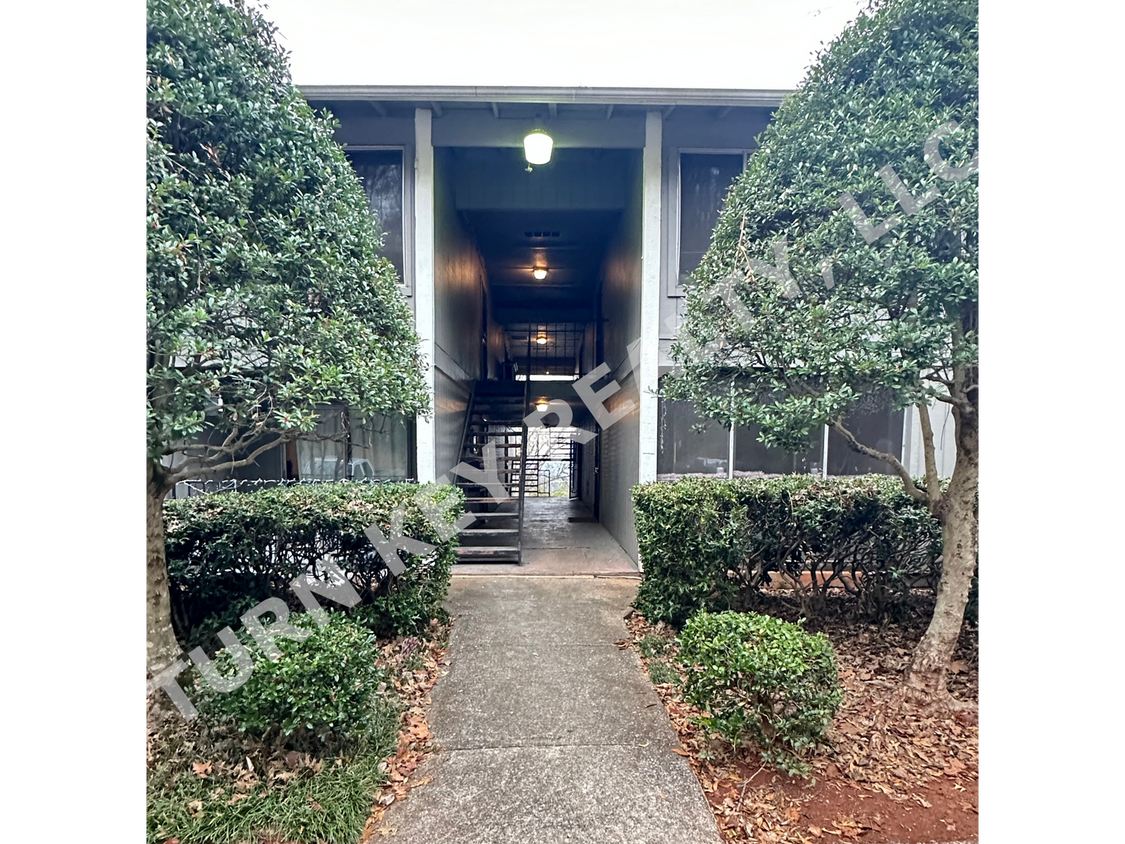 Primary Photo - Condo for rent near UAB