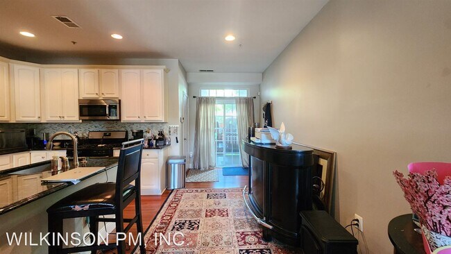 Building Photo - 3 br, 2.5 bath House - 267 Cameron Station...
