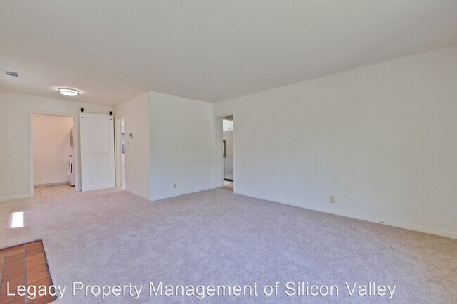 Foto del edificio - 4 br, 2.5 bath House - 4138 Baker Ave