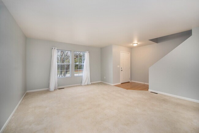 Building Photo - 8274 Cypress Way