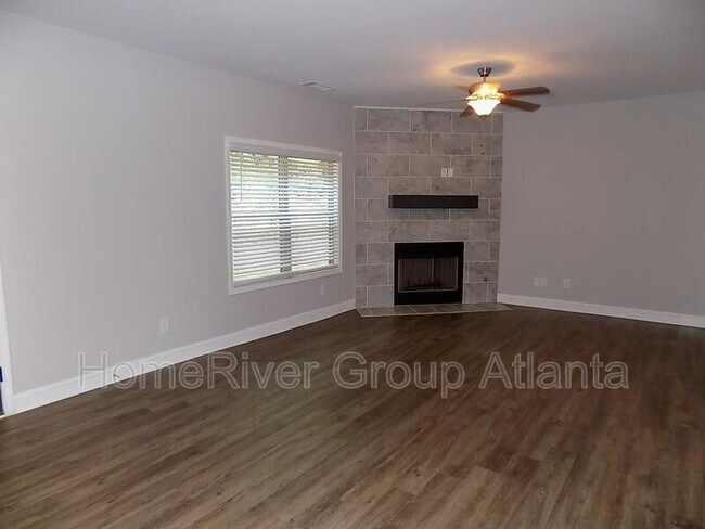Building Photo - 707 Overlook Gln Dr