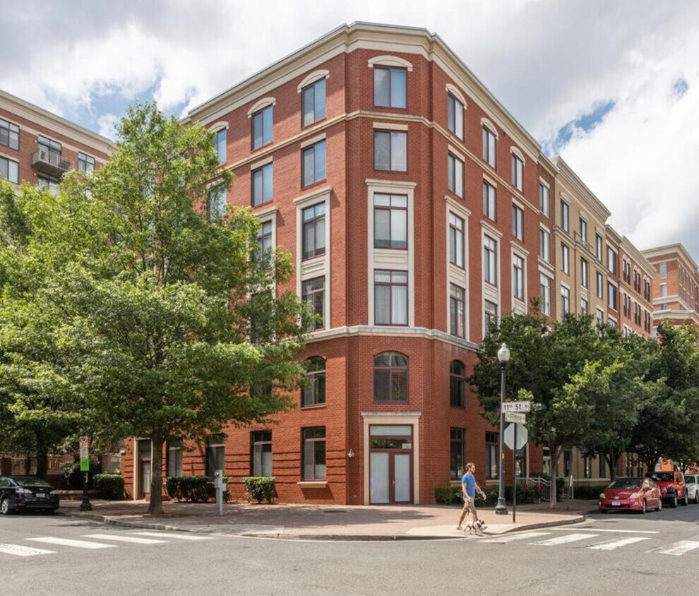 1201 N Garfield St Unit 905, Arlington, VA 22201 Condo for Rent in