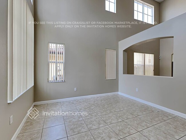 Foto del edificio - 15342 SW 117th Ln