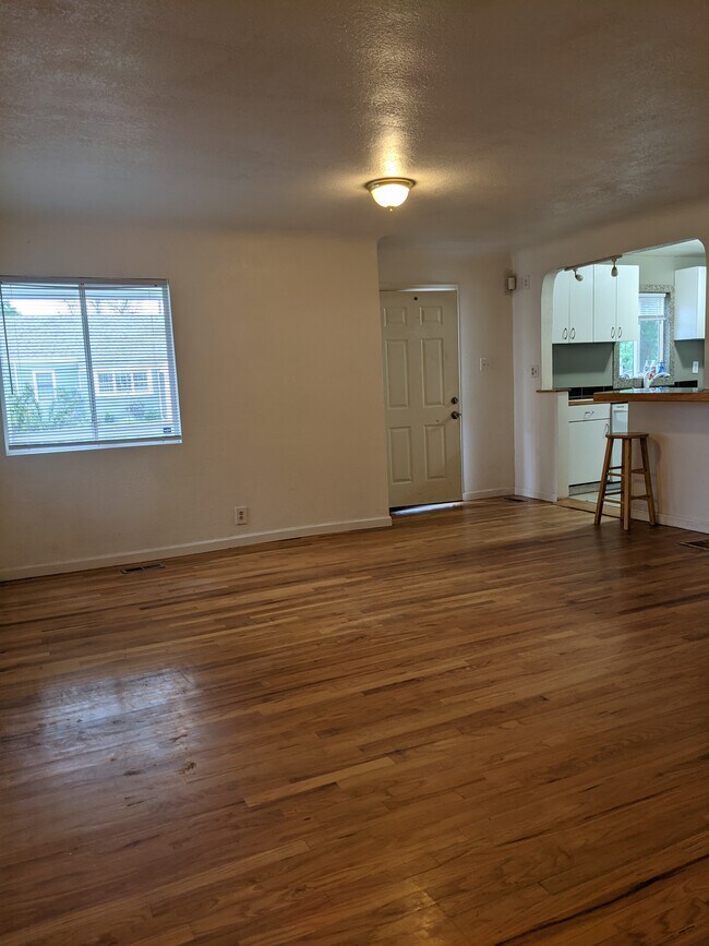 Building Photo - 1755 Trenton St