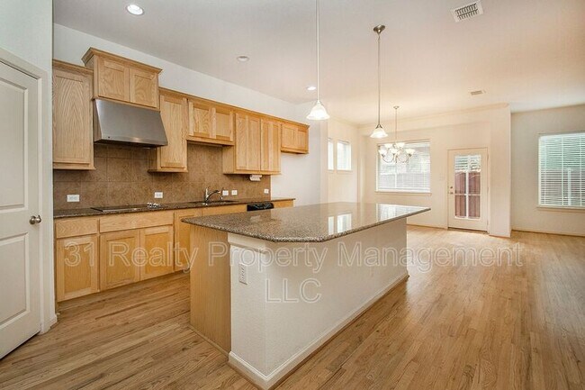 Foto del edificio - 1212 Naples Dr