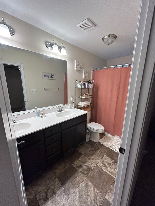 Building Photo - 408 Justice Farm Dr