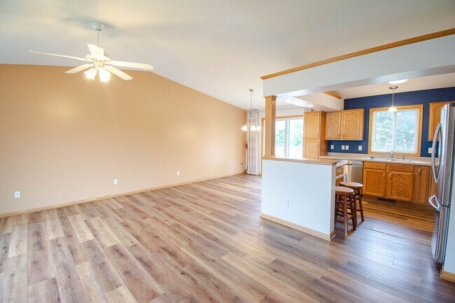 Foto del edificio - 2988 Bandel Ct NW