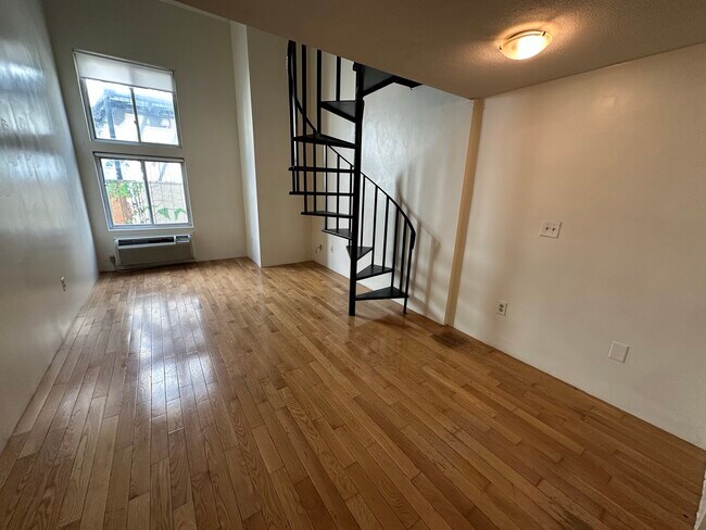 Foto del edificio - 574 Dorchester Ave