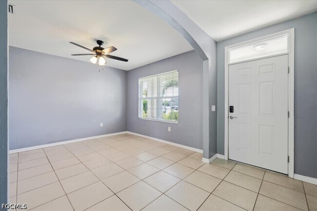 Building Photo - 2703 Loreto Ct