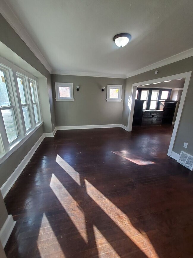 Foto del edificio - 2707-2709 N 47th St. (Duplex)(ACE PROPERTY)