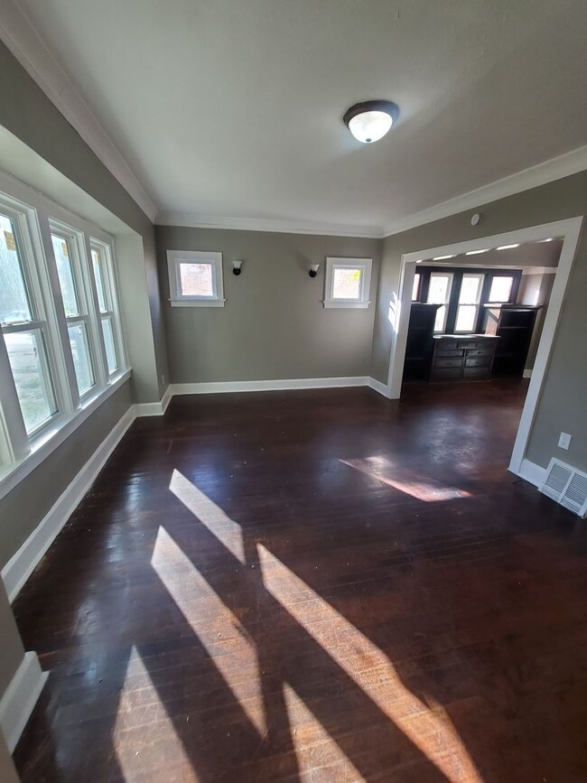 Building Photo - 2707-2709 N 47th St. (Duplex)(ACE PROPERTY)