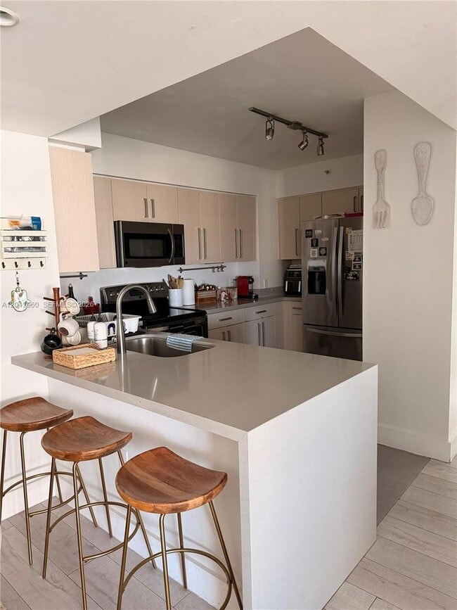 Photo - 1155 Brickell Bay Drive 2904, Miami, FL 33131 - 3241 House