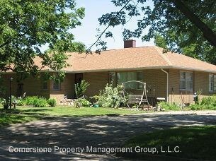 Primary Photo - 1012 Washington Ave