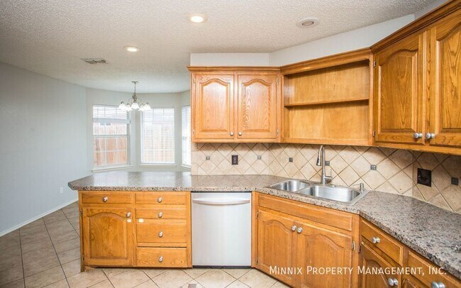 Foto del edificio - 6024 74th St