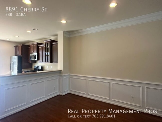 Building Photo - 8891 Cherry St