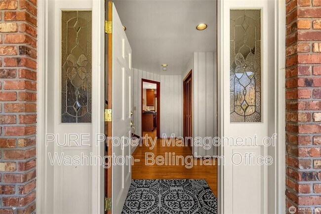 Foto del edificio - 5830 107th Pl SW