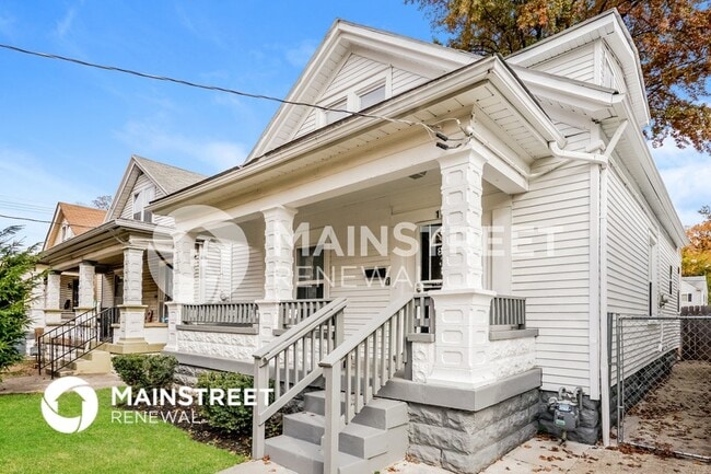 Building Photo - 1105 S 32nd St