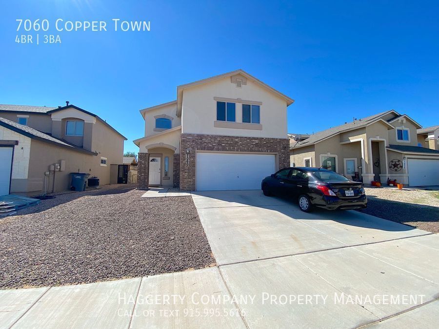 Foto principal - Northeast El Paso 4 bed with Refrig A/C ac...