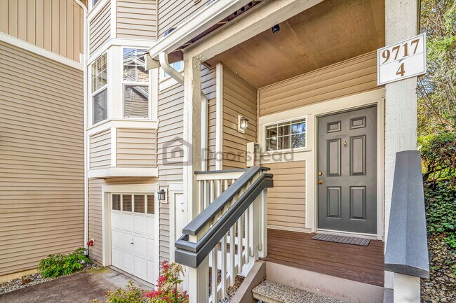 Building Photo - 9717 178th Pl NE