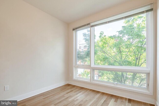 Foto del edificio - 1430 South St