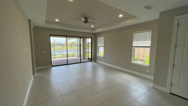 Building Photo - Unfurnished Annual Rental
