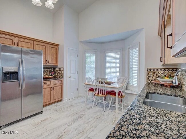 Building Photo - 5029 Woods Edge Rd