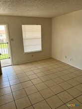 Building Photo - 1104 Eastside Dr