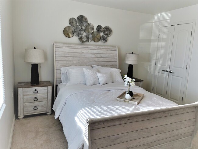 Habitación principal - Oak Hill Senior Apartments