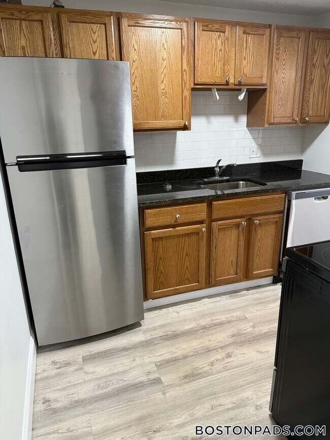 Foto del edificio - 47 Princeton St