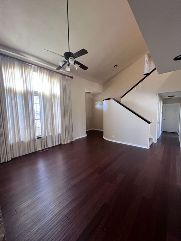 Building Photo - 2713 S Narcissus Ct