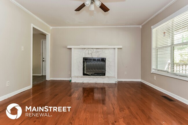 Foto del edificio - 208 Wildwood Dr