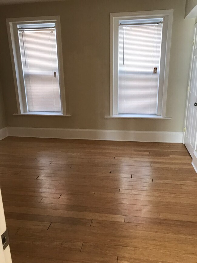 Dormitorio 2 - 20 Eden St