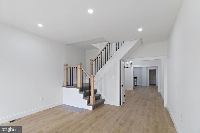 Foto del edificio - 1828 E North Ave